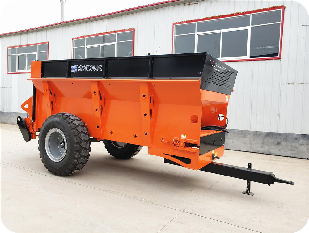 土壤改良固体有机肥抛撒机