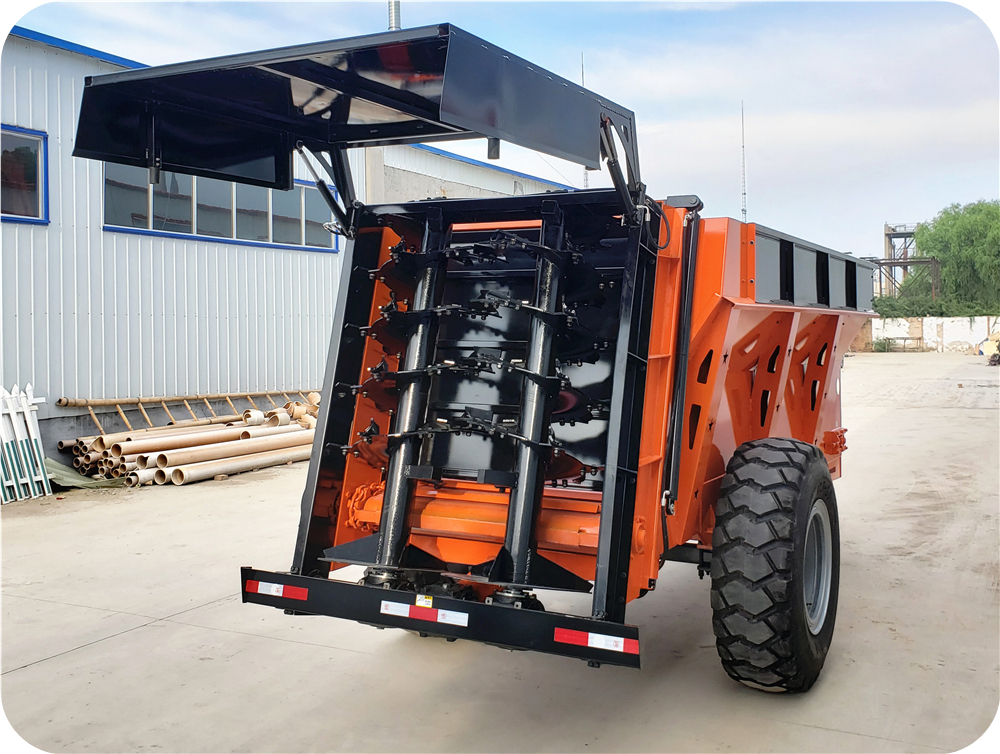 内蒙古牛羊粪抛粪车