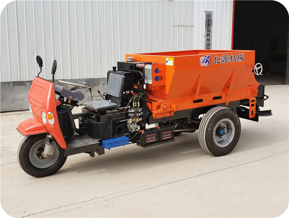 大棚用三轮车扬粪机