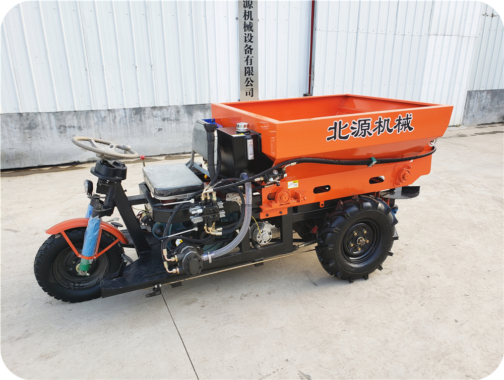 农用三轮撒粪车