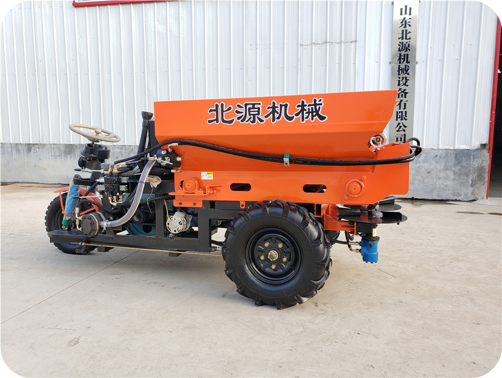 农用三轮车撒粪机