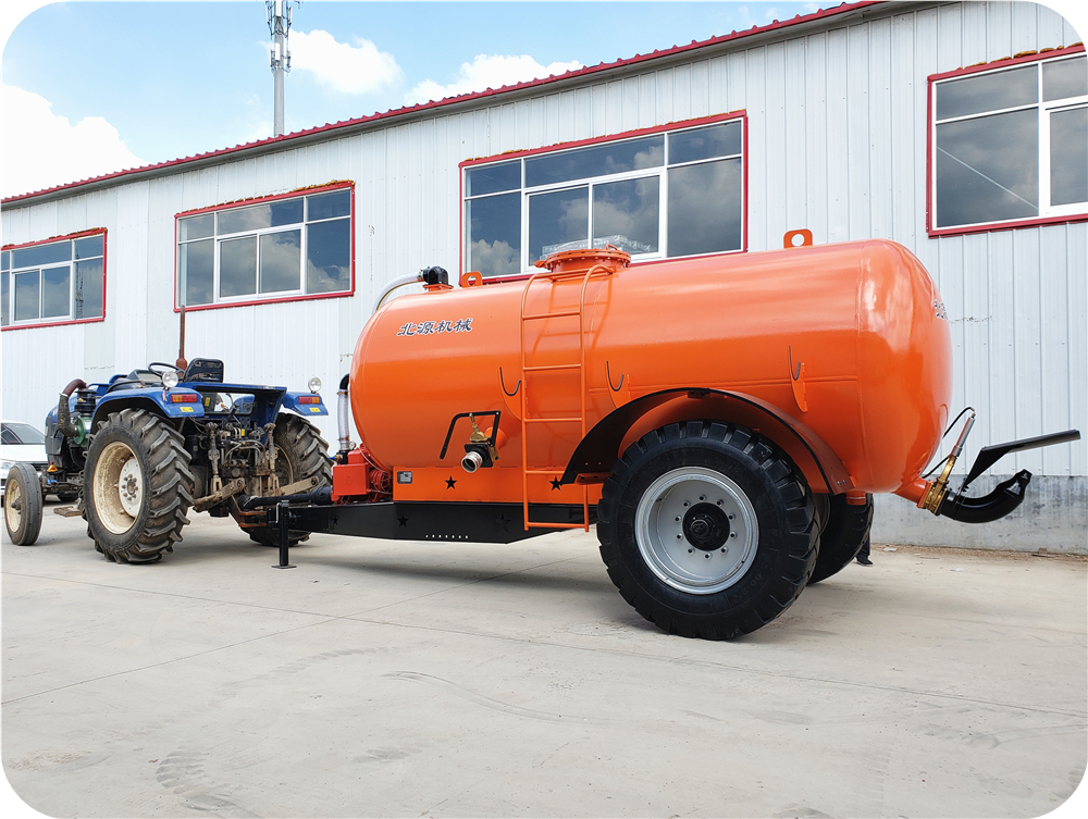 水粪农田撒粪机