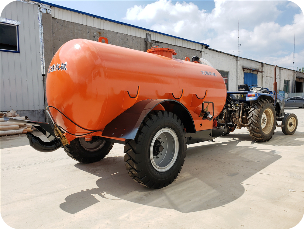 液态肥抛撒车