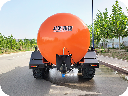 江苏大型牵引式施肥罐车